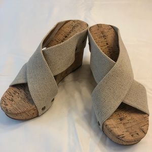 Lucky Brand wedge sandal
